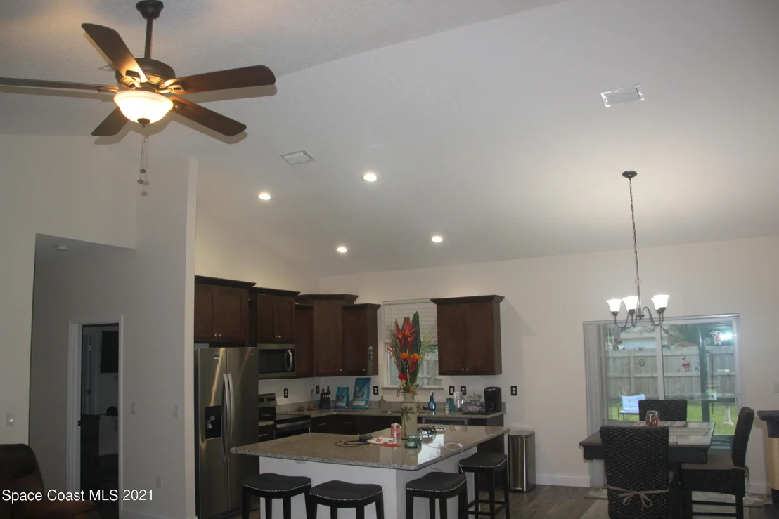 Photo of 6547 Banyan Street