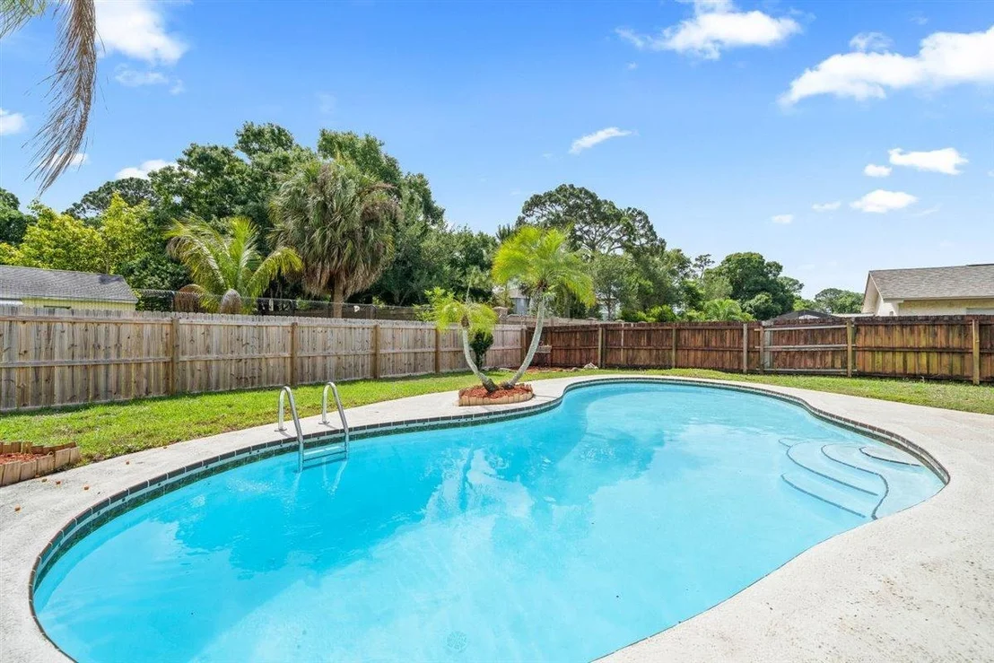 Photo of 1151 Wentworth Circle