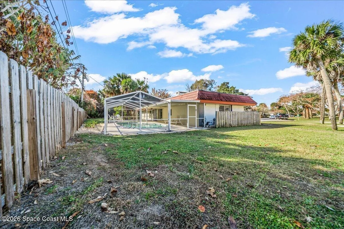Photo of 210 12th Terrace