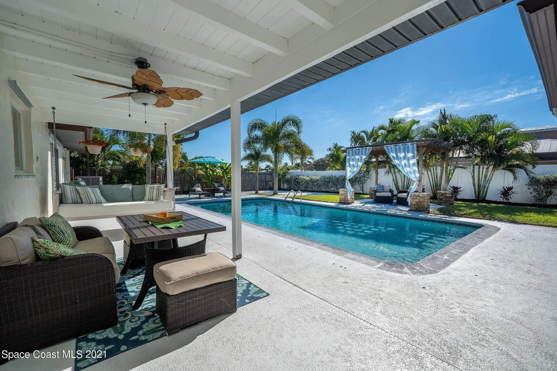 Photo of 203 Sand Pine Road