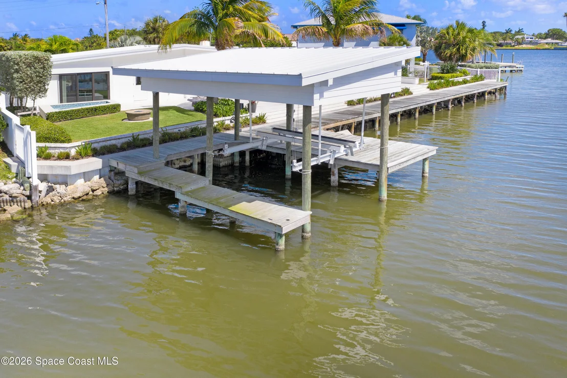 Photo of 93 W Bay Drive