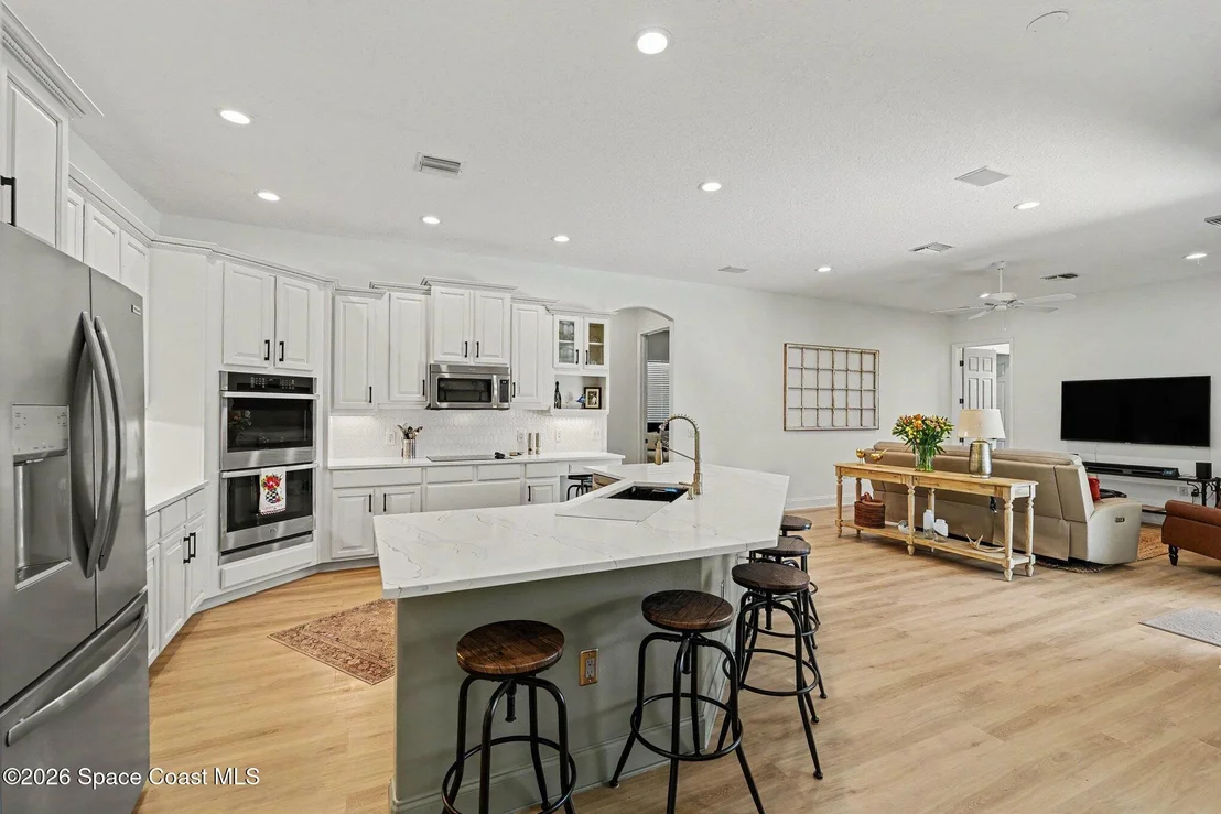 Photo of 7977 Bradwick Way