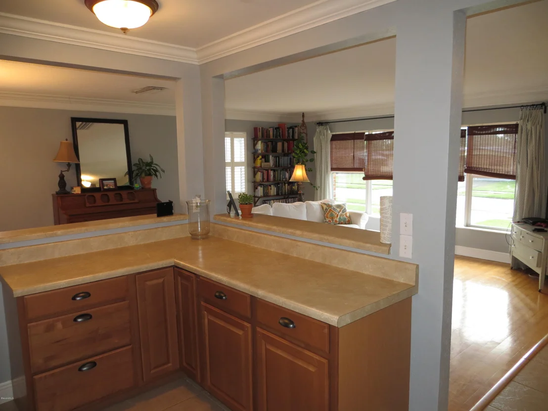 Photo of 1715 Hubbard Drive