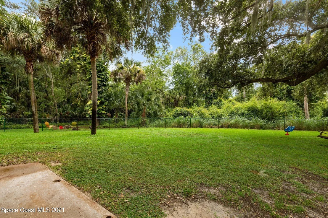 Photo of 2412 Devonswood Road