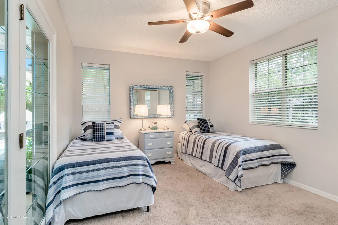 Photo of 4935 Shade Tree Street