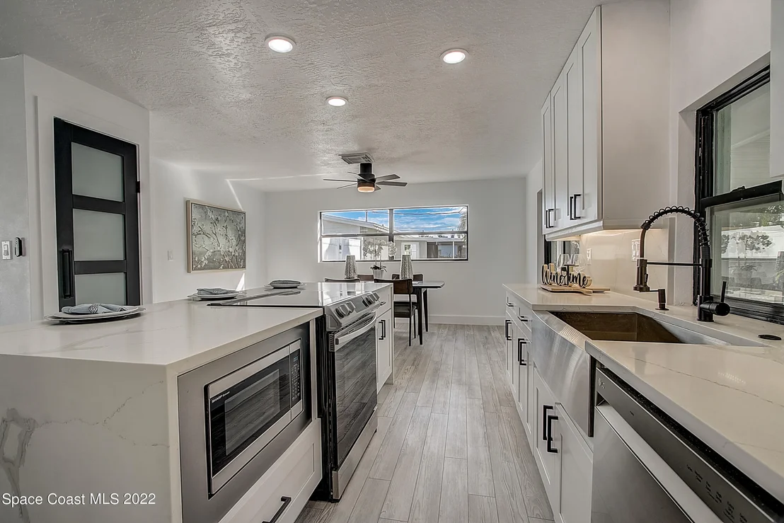 Photo of 2197 Colony Drive