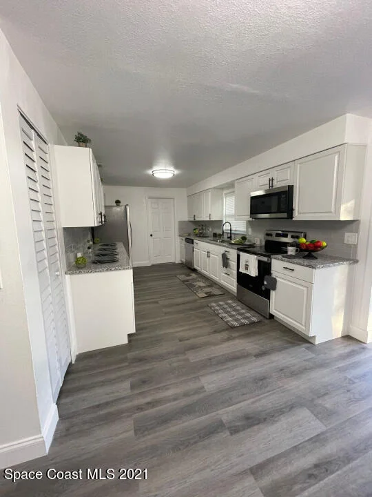 Photo of 3441 Sutton Drive