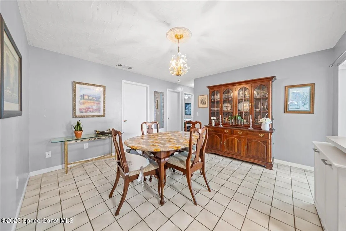 Photo of 617 Cornell Avenue