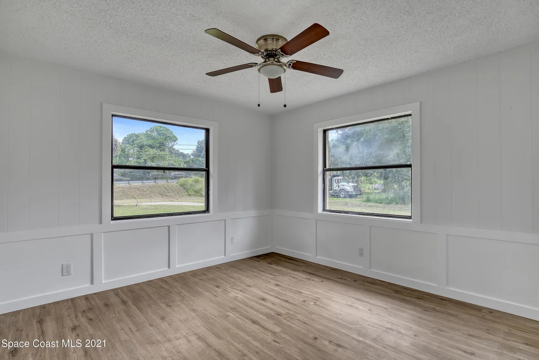 Photo of 4805 Citrus Boulevard