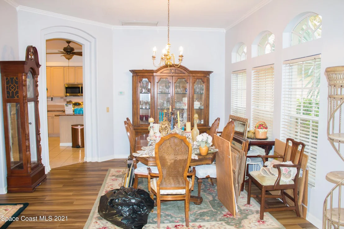 Photo of 5700 Newbury Circle