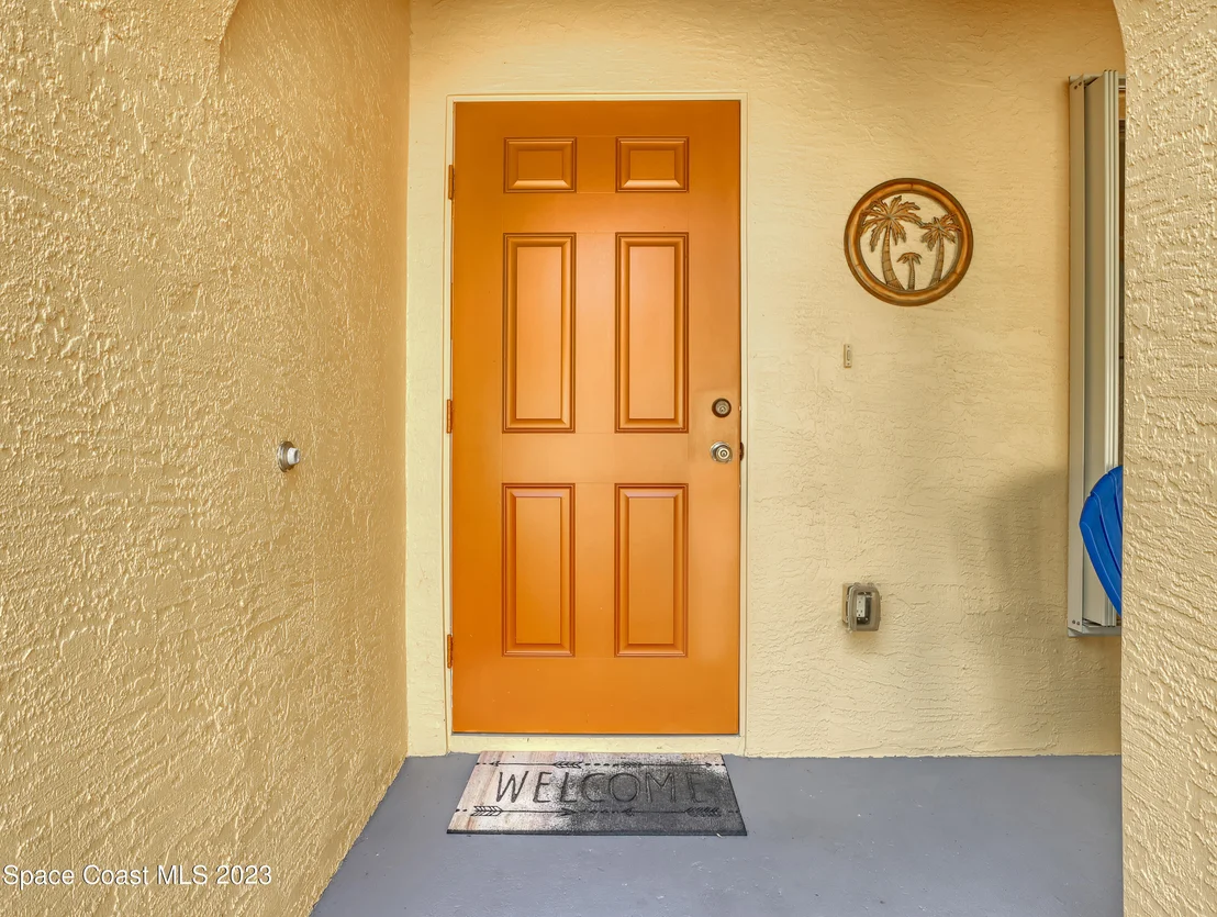 Photo of Unit 103 at 990 Luminary Circle