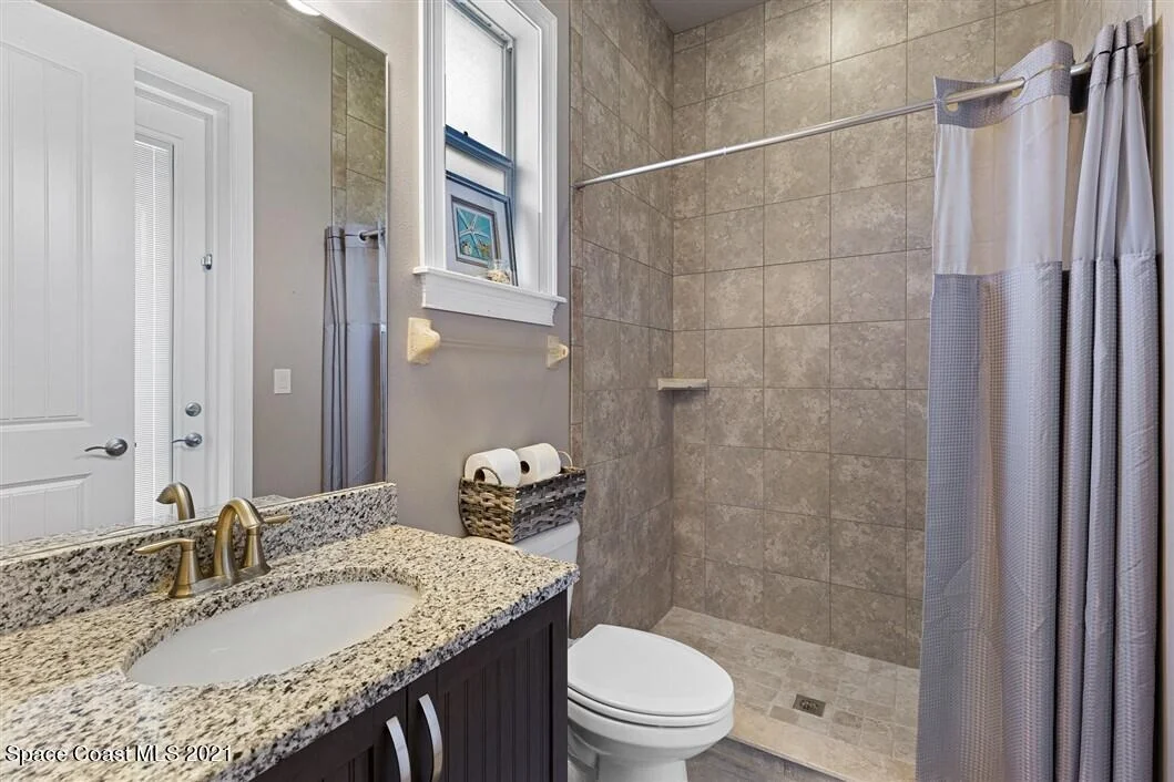 Photo of 823 Lorenza Place