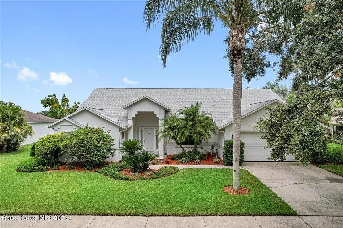 Photo of 1840 Blue Heron Drive