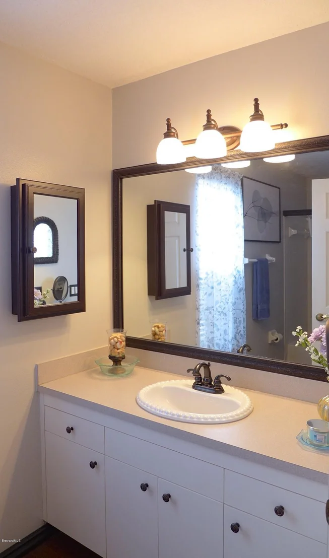 Photo of 1189 Goldenrod Circle NE