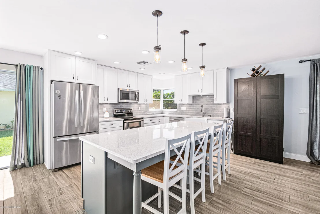 Photo of 461 Monaco Drive