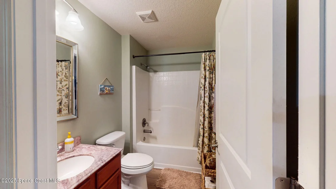 Photo of 1287 Alaqua Way
