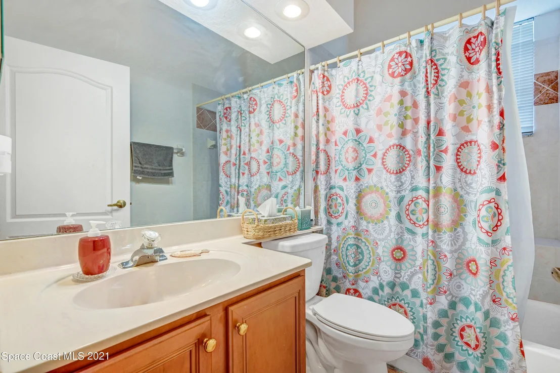 Photo of 5941 Newbury Circle