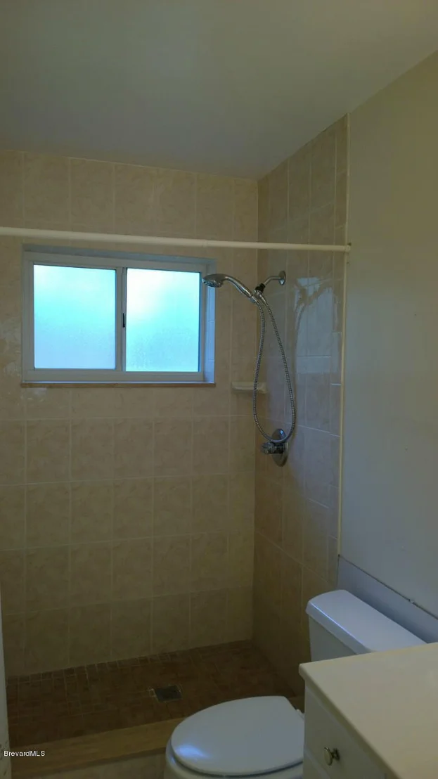 Photo of 1109 Pinetree Drive