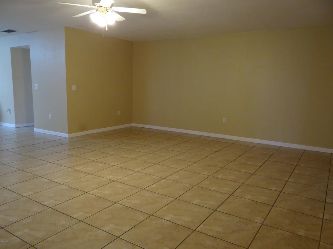 Photo of 1828 Maeve Circle