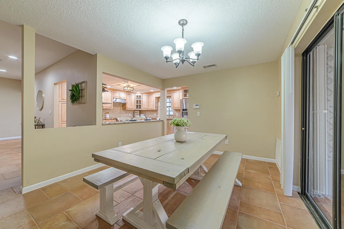 Photo of 1035 Park Ridge Place