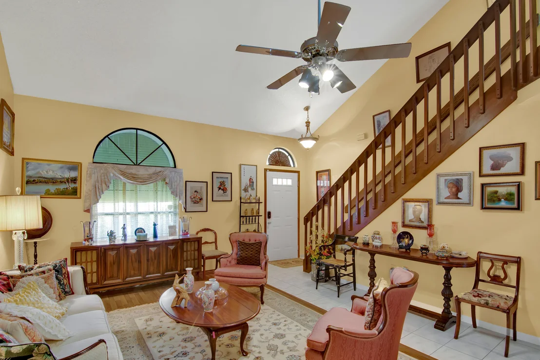 Photo of 1748 Clover Circle