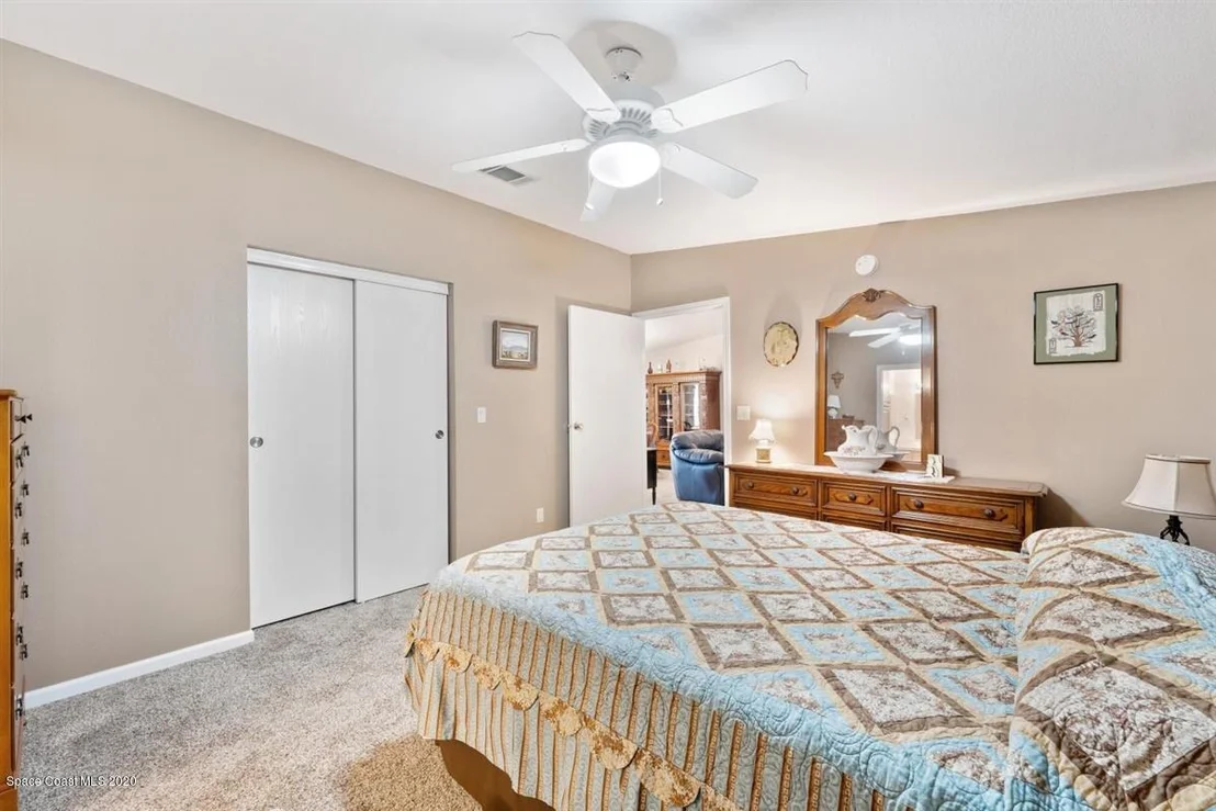 Photo of 345 Outer Drive