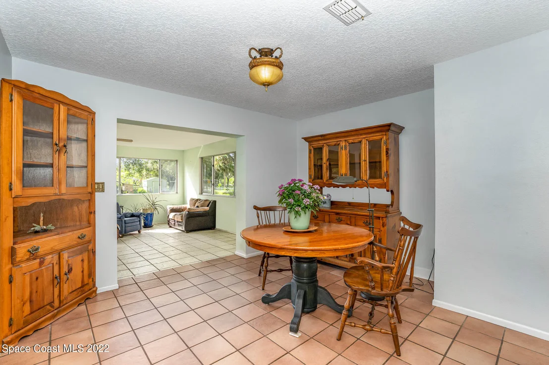 Photo of 2365 Lake Drive