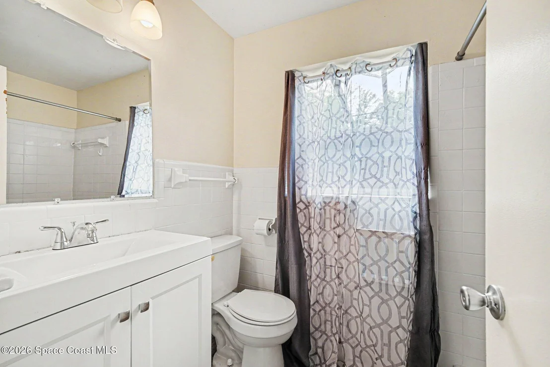 Photo of 2425 Heritage Drive