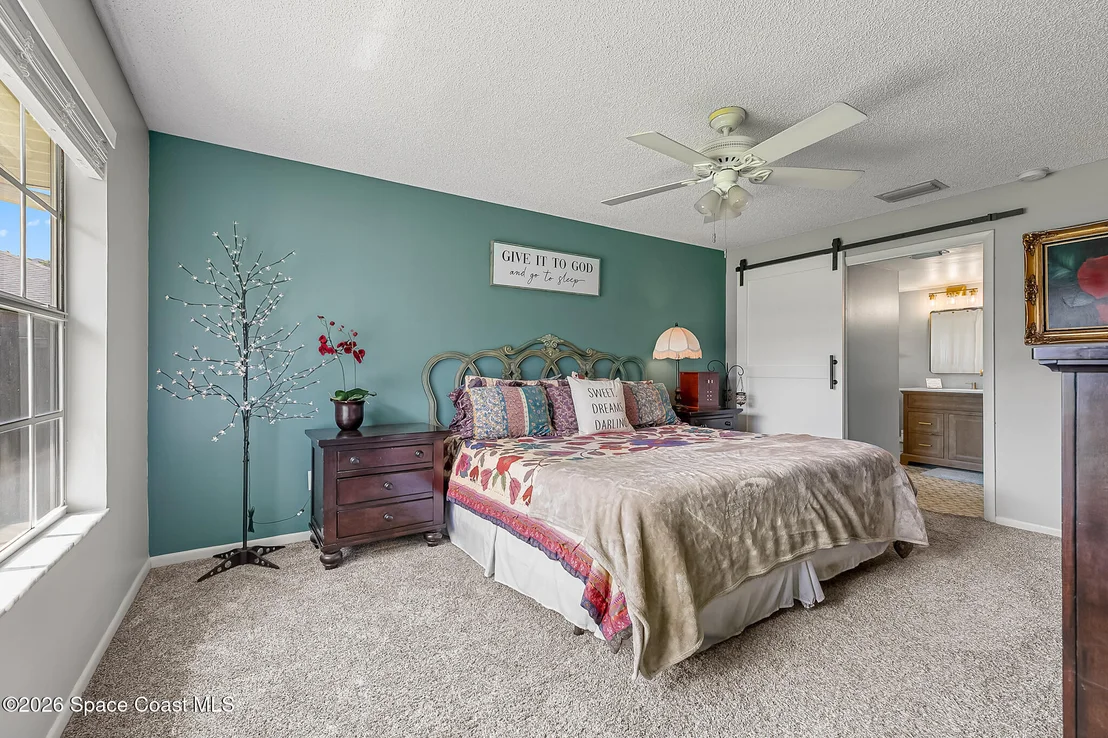 Photo of 606 Seven Gables Circle SE