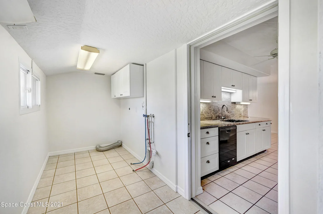 Photo of 3429 Gran Avenue NE