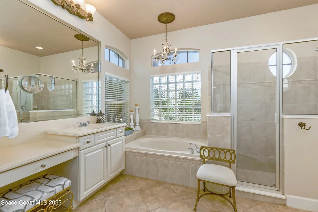 Photo of 3616 Peninsula Circle
