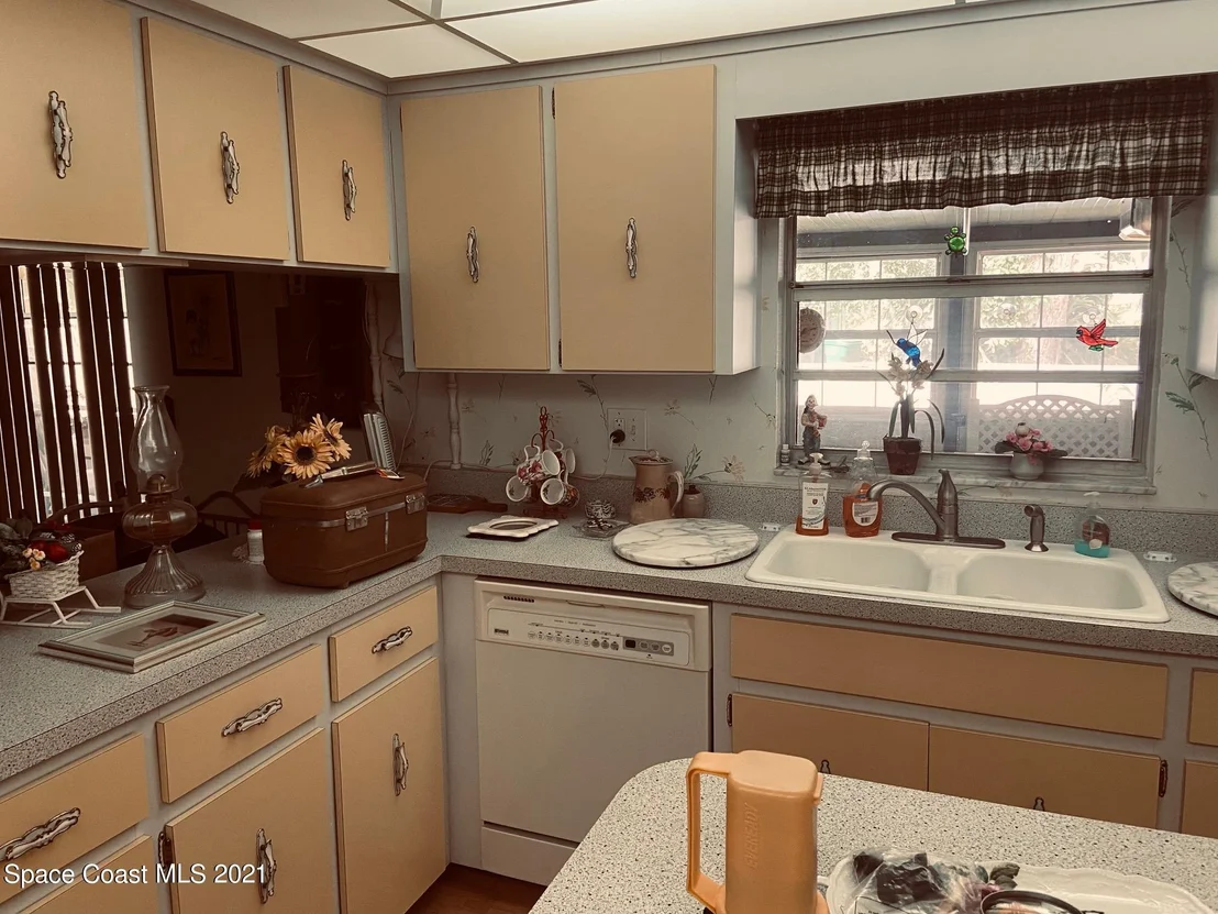 Photo of 3210 Fairfax Lane