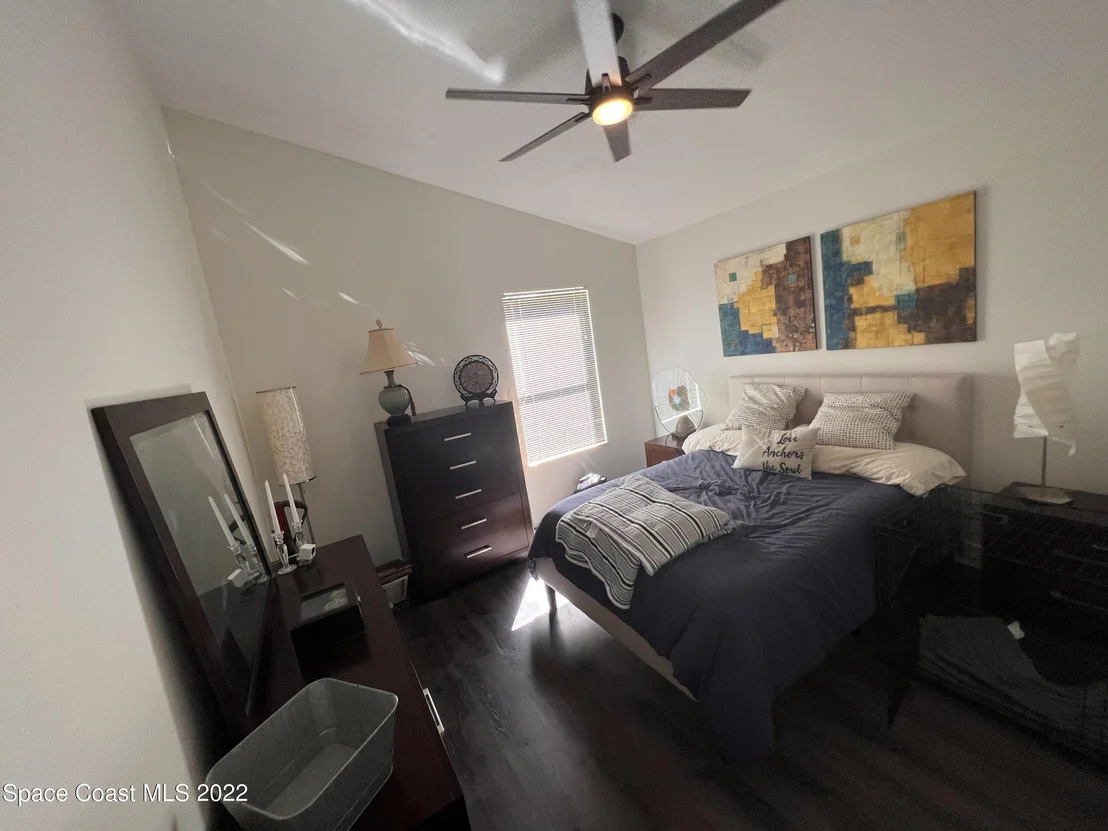 Photo of 460 Bay Point Drive