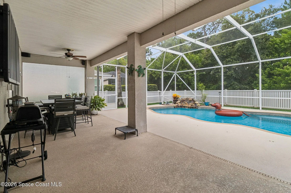 Photo of 409 Gardendale Circle SE