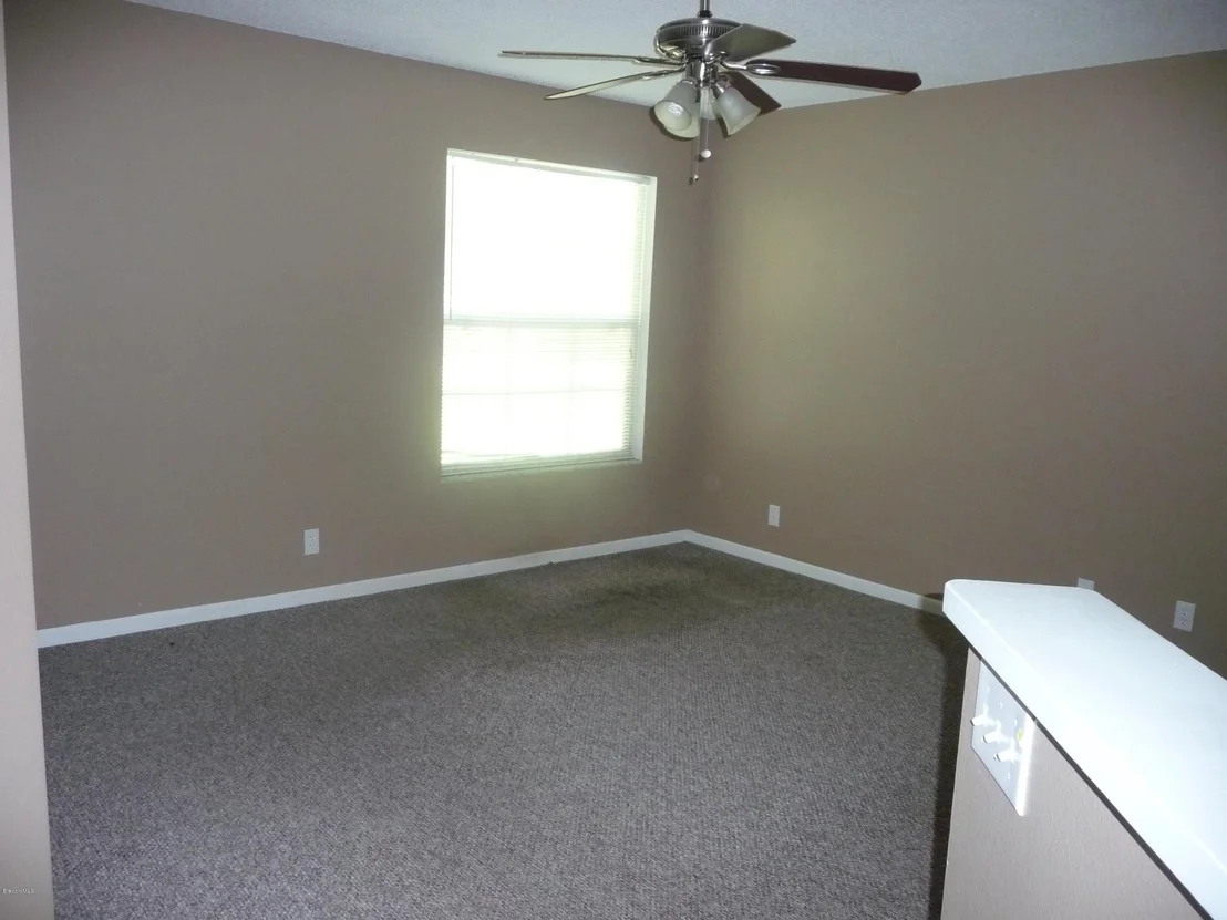 Photo of 880 Yellow Pine Avenue