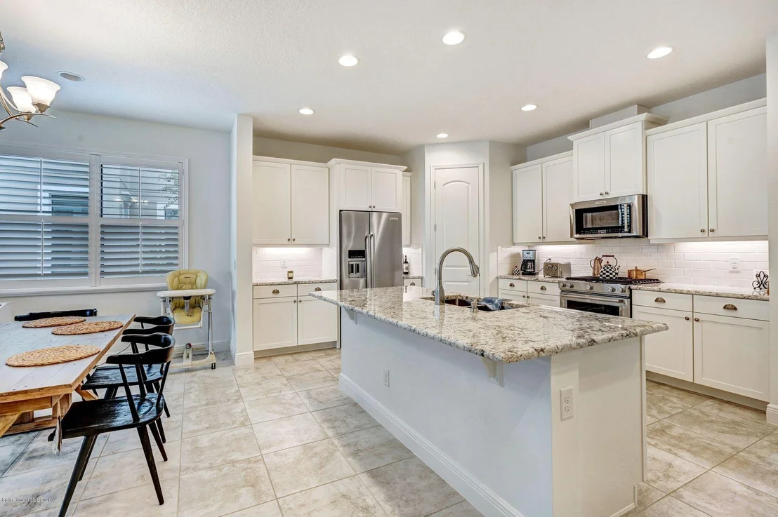 Photo of 2931 Casterton Drive