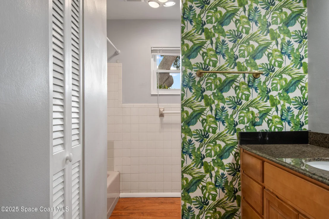 Photo of 620 Clarke Avenue