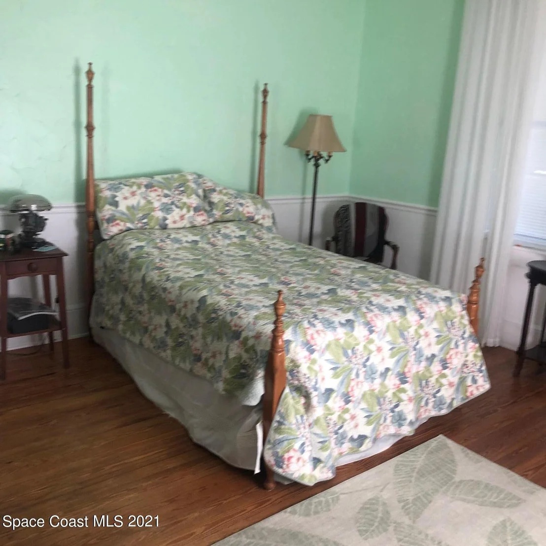 Photo of 1145 28th Street