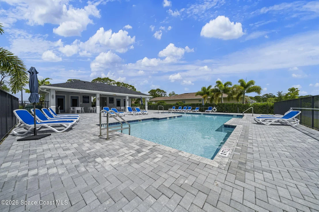 Photo of 492 Veridian Circle NW
