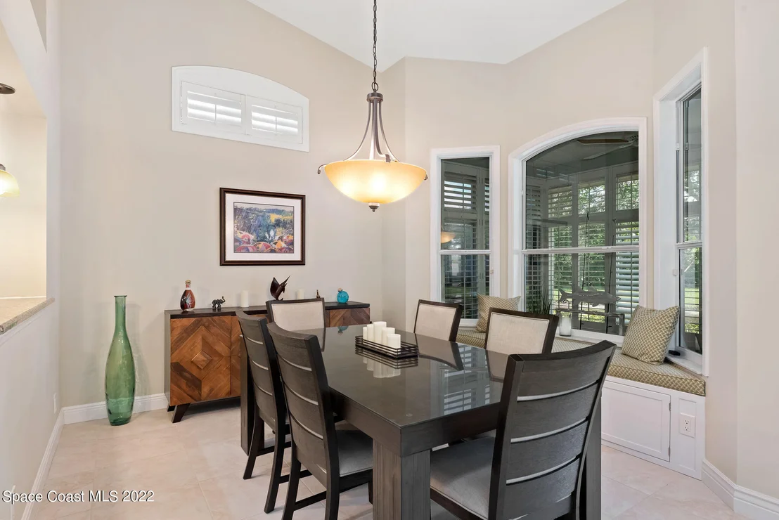 Photo of 557 Willis Way