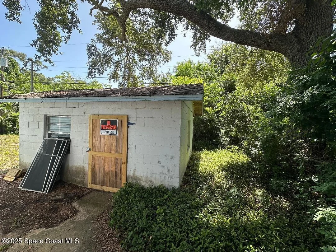 Photo of 6852 Aster Drive