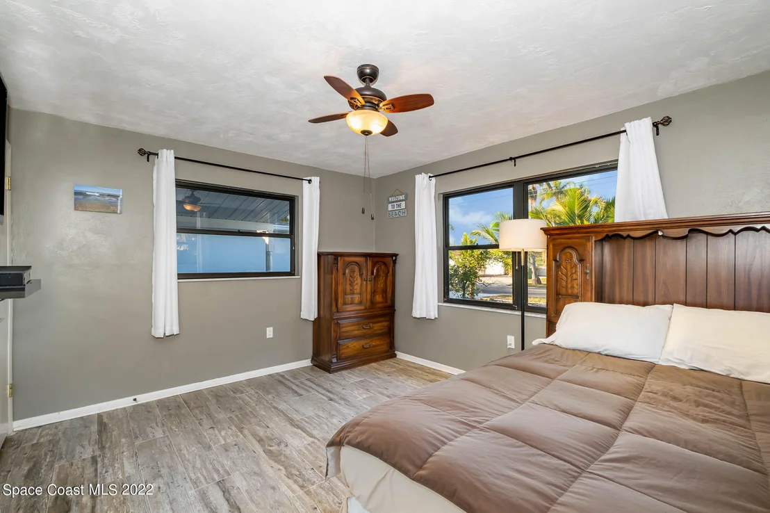 Photo of 430 Sandpiper Drive
