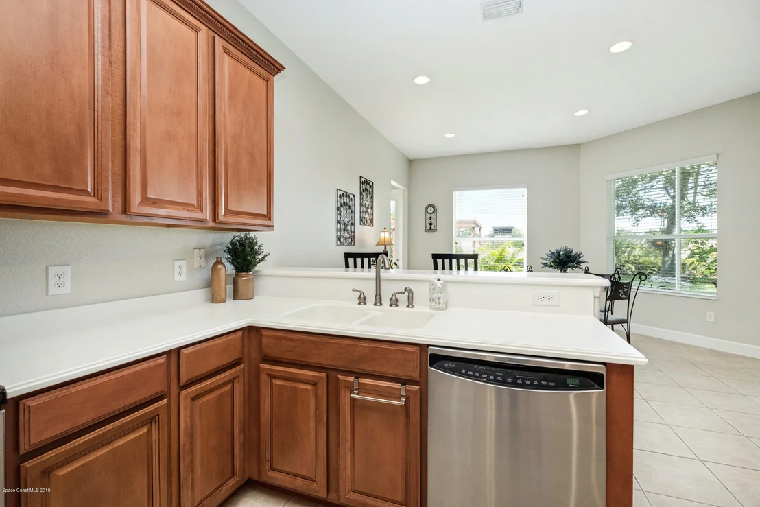 Photo of 5820 Rusack Drive