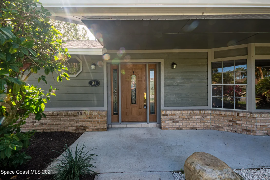 Photo of 564 Crystal Lake Drive