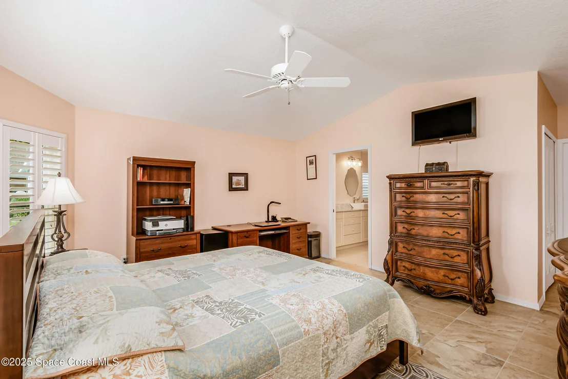 Photo of 1087 Pine Creek Circle NE