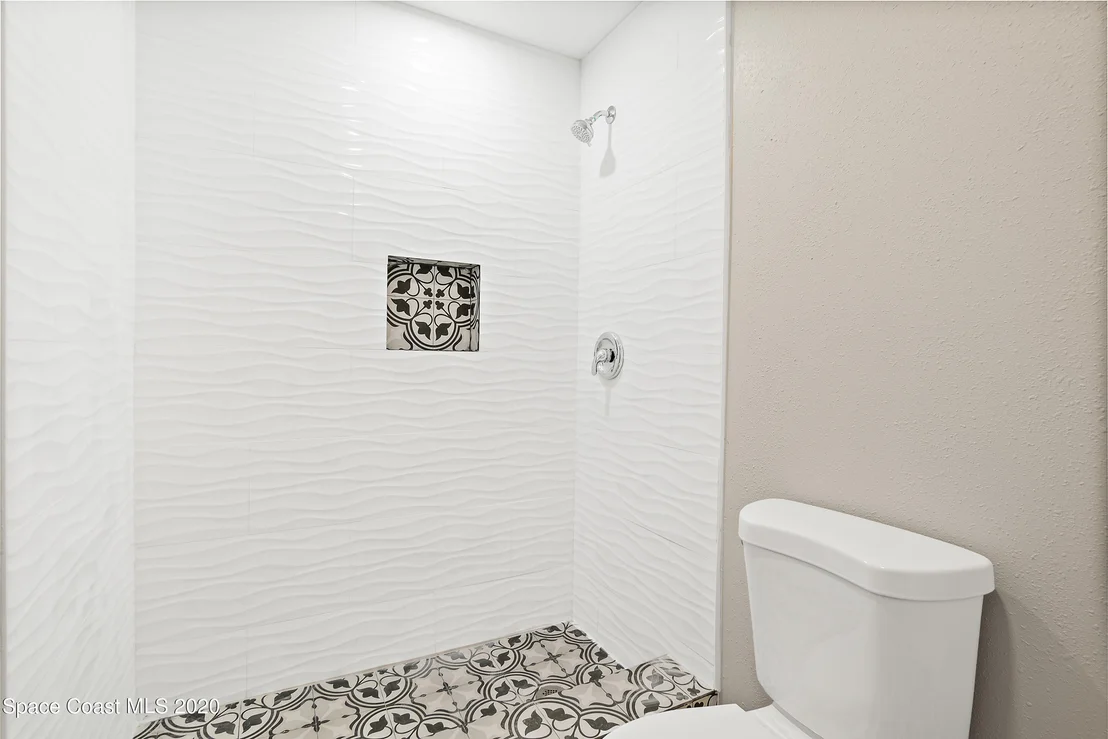 Photo of 473 Willow Tree Drive