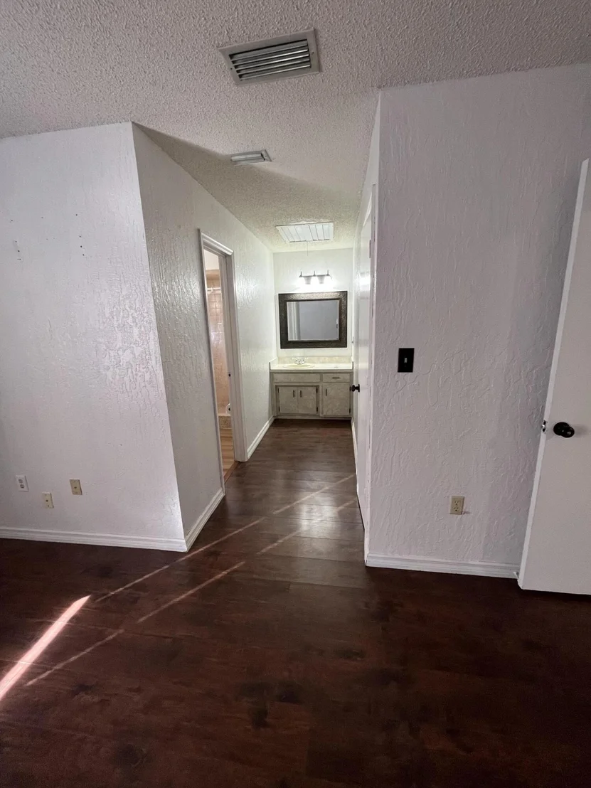Photo of 5977 Rena Avenue