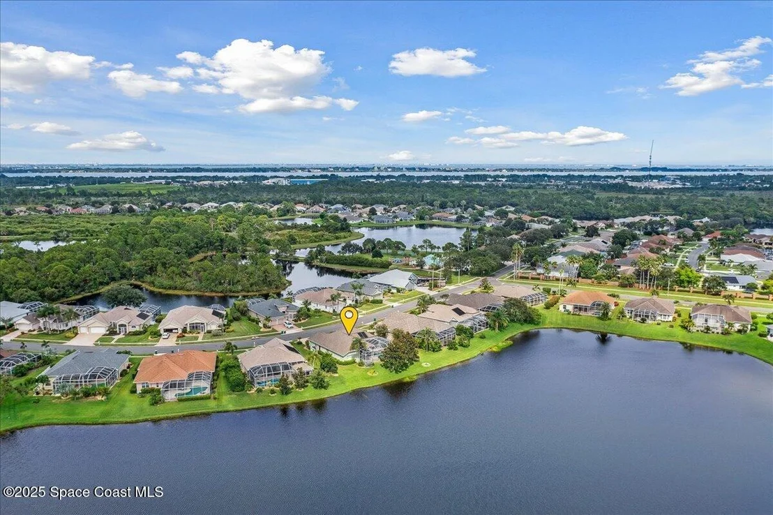 Photo of 827 Thrasher Drive
