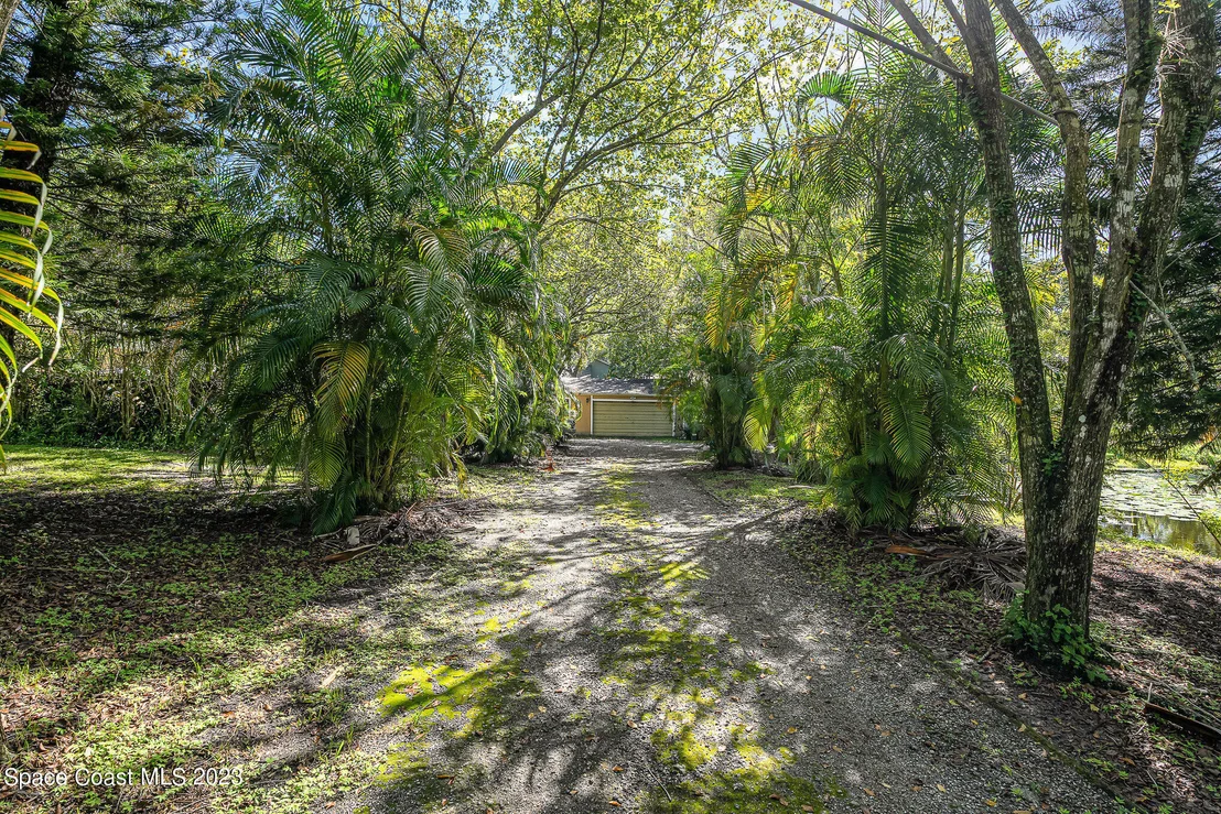 Photo of 3395 Turtle Mound Road