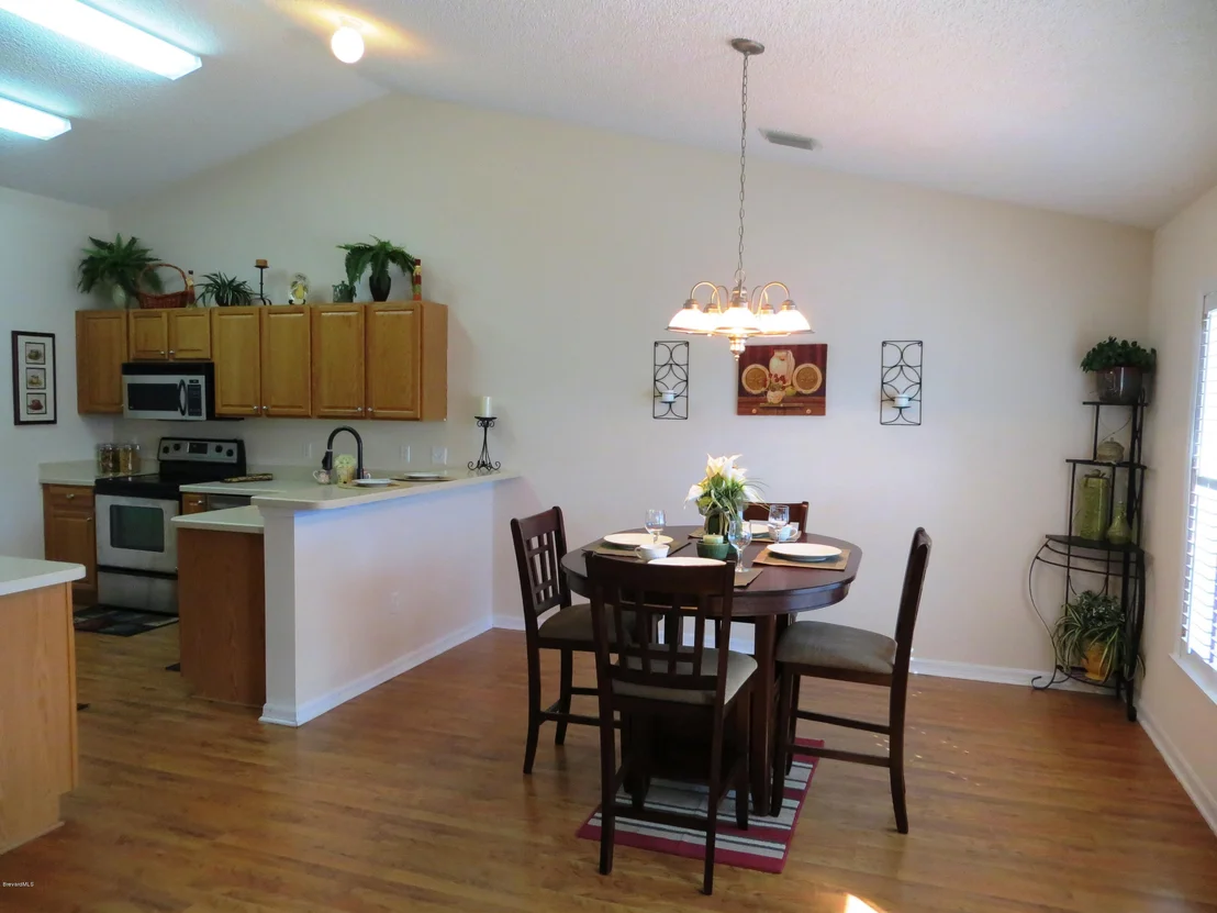 Photo of 1500 Whitman Drive